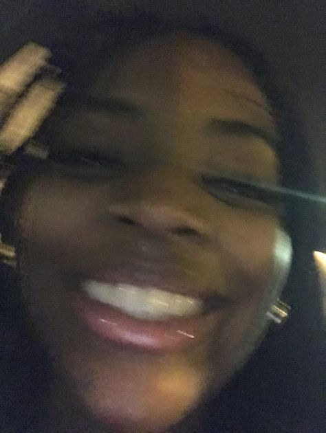 black girl smiling aesthetic picture Happy Girl Aesthetic Black Women, Party Girl Aesthetic Black Women, People Smiling Aesthetic, People Laughing Aesthetic, Girls Smiling Aesthetic, Pretty Smile Aesthetic, Happy In The Rain, Smiling Aesthetic, Happy Black Woman