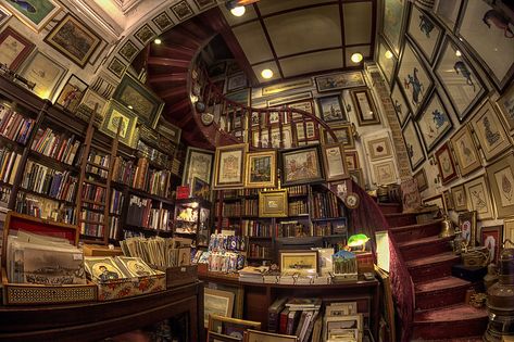 Magic shop of wonders | Flickr - Photo Sharing! Work Office Ideas, Modern Vintage Home, Antique Interior, Magic Shop, Shop Interiors, Building Plans, Antique Stores, Environmental Art, Antique Shops