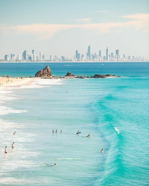 Gold Coast Australia Aesthetic, Wallpapers Aesthetic Iphone, Bucket List Activities, Melbourne Trip, Australia Bucket List, Aerial Beach Photography, Australia Landscape, 2024 Travel, Gold Coast Queensland