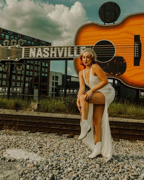 A Nashville Bridal Portrait Sesh 👰‍♀️🤠 Dress @paparazziglamour Model @kaymedia14 Location #nashville | Nashville Tennessee Shot on @canonusa EOS RP & @sigmaphoto 18-35 1.8 Nashville Photographer | Nashville Bride | Styled Shoot | Traveling Wedding Photographer | Elopement Photographer | Bridal Portrait #editorialphotography #bridalportrait #engagementphotographer #couplesphotographer #portraitphotographer #creativeportraits #canon #2025bride #midwestweddingphotographer Nashville Photoshoot, Bride Styled Shoot, Lauren Smith, Nashville Bride, Bridal Portrait, Creative Portraits, Nashville Tennessee, Travel Wedding, Bridal Portraits