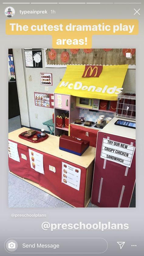 School Cafeteria Dramatic Play, Drama Center Preschool, Mcdonalds Dramatic Play Center Ideas, Drive Thru Dramatic Play, Mcdonalds Pretend Play, Mcdonald’s Dramatic Play, Preschool Diner Dramatic Play Set Up, Supermarket Role Play, Grocery Store Dramatic Play Set Up