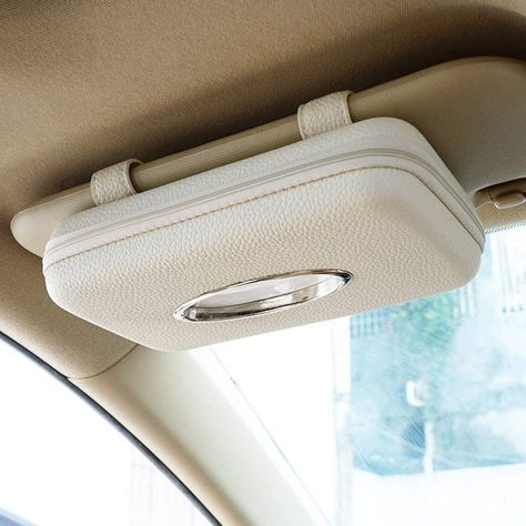 Simple design and easy to install, The tissue box holder able to hold on the sun visor very well. It is easy for the front seat and back seat passangers grab the tissue easily without blocking the way Rich Houses, Tissue Holder For Car, Car Finds, Truck Organization, Car Organization Diy, Car Tissue Holder, Georgia House, Purse Covers, Car Interior Diy