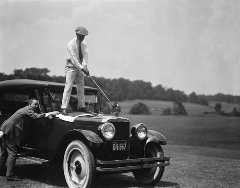 Vintage GOLF Poster, Golf Photography Art Print, Black and White Art Poster, Vintage Car Wall Decor, Sports Bar Golfer Gift, Golf Wall Art - Etsy Car Black And White, Golf Bar, Golf Wall Art, Vintage Photo Prints, Golf Photography, Golf Poster, Golf Decor, Golf Art, Antique Cameras