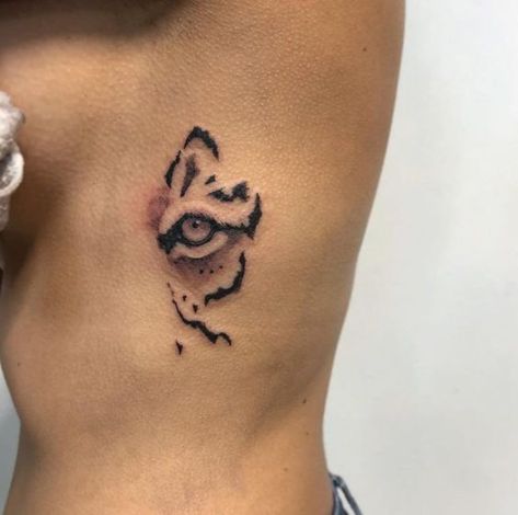 Thestral Tattoo, Tiger And Lion, Tiger Eyes Tattoo, Leopard Tattoos, Lioness Tattoo, Petit Tattoo, Lion Tattoos, Tiger Tattoo Design, Arrow Tattoo