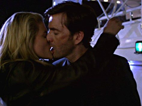 David Tennant as Kilgrave: "Kiss me... mean it..." David Tennant Kilgrave, David Tennant Gif, Peter Vincent, Rose And The Doctor, Barty Crouch Jr, David Michael, 10th Doctor, Tenth Doctor, Michael Sheen