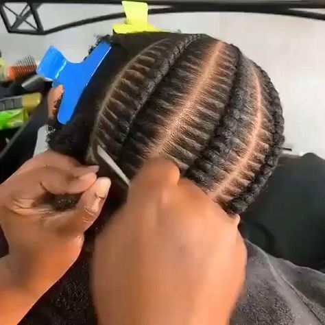 Cornrow Straight Back Hairstyles, Corn Roll Hair Styles, Straight Back Hairstyles, African Hair Style, Children Hair Styles, Short 4c Hair, Natural Hair Puff, Roll Hair, Cornrows Natural Hair