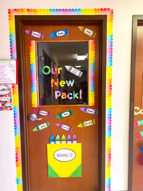 Crayons/ back to school door decorations Crayon Classroom Door, Back To School Door Ideas, School Door Ideas, Back To School Door Decorations, Crayon Classroom, Back To School Door, Class Door, School Door Decorations, School Doors