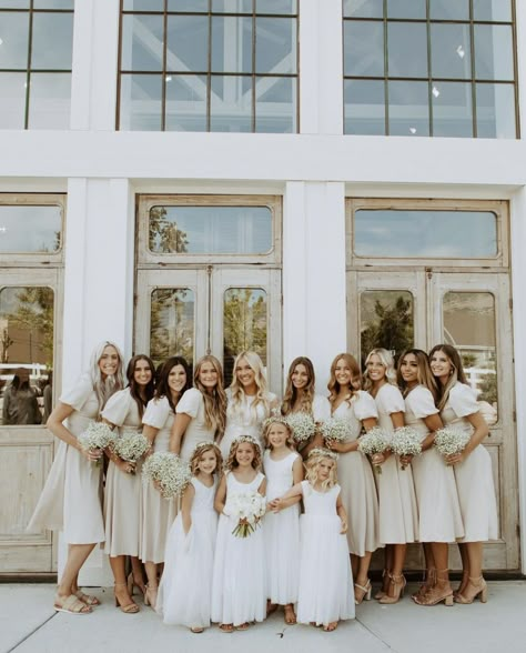 Off White Bridesmaid Dresses Ivory, Lds Bridesmaid Dresses, Ivory Bridal Party, Neutral Wedding Party, Tan Bridesmaids, Beige Bridesmaid Dress, Cream Bridesmaid Dresses, Temple Wedding Photography, Cute Bridesmaid Dresses