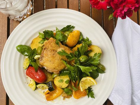 This straightforward chicken dish is about to become your favorite weeknight dinner. Here's how to make Crispy Chicken Thighs With Summer Veggies. Summer Veggies Recipes, Skillet Chicken Thighs, Crispy Chicken Thighs, Summer Veggies, Crispy Chicken, Poultry Recipes, Chicken Seasoning, Chicken And Vegetables, Chicken Thighs