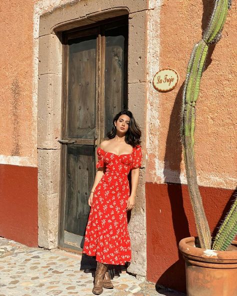 Summer Fits Aesthetic, Italian Summer Outfits, Alycia Jasmin, Outfits For Mexico, Isabelle Lightwood, European Summer Outfits, Fits Aesthetic, Spanish Fashion, Stil Boho