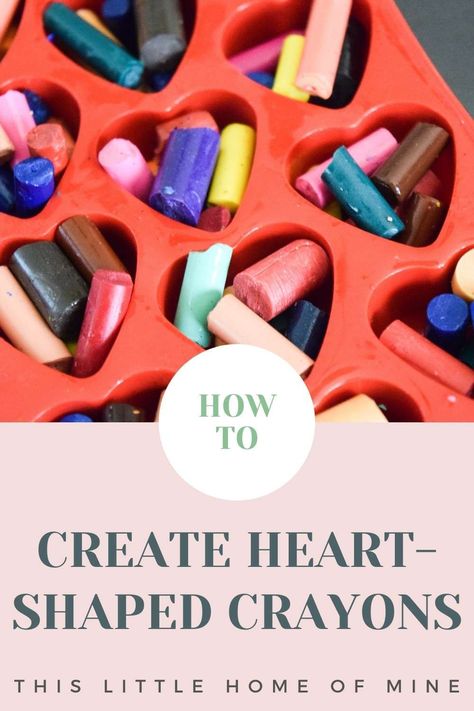 Making your own crayons isn't hard at all! Here are the step-by-step instructions for how to make your own heart-shaped crayons for Valentine's Day. These heart crayons make the sweetest Valentine's Day gift - package them up and gift to friends! Melted Crayon Heart Valentine, Heart Crayons Valentine, Old Crayon Crafts, Melted Crayon Heart, Homemade Crayons, Heart Crayons, Heart Shaped Crayons, Crayon Valentines, Making Crayons