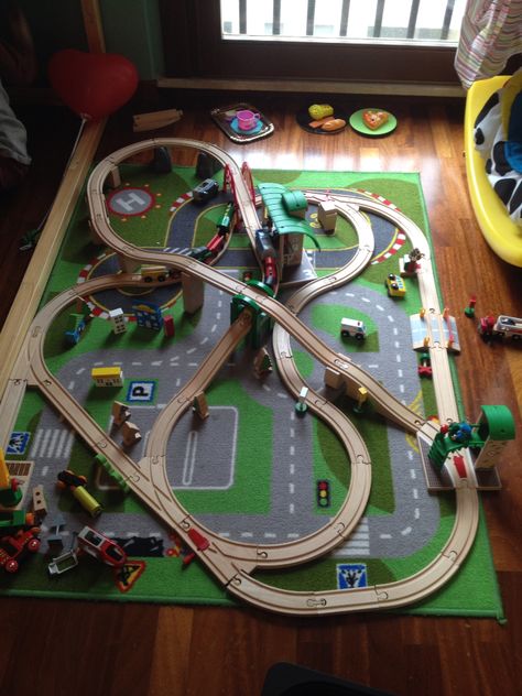 Brio Track Layouts, Brio Train Track Layout, Wooden Train Toy, Brio Train Layout Ideas, Wooden Train Track Layout, Train Track Ideas, Wooden Train Set Layout, Train Set Ideas, Ikea Train Set