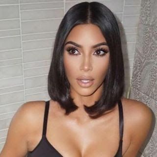 Kim K Short Hair, Brunette Makeup, Black Bob, Greasy Hair Hairstyles, Creative Makeup Looks, Hair Crush, Kim K, Dark Skin Women, Kourtney Kardashian