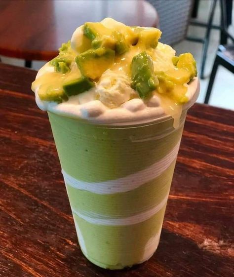 Avocado Shake, Ice Cream Smoothie, Icee Recipe, Resep Smoothie, Why Not, Food Business Ideas, Best Breakfast Foods, Buka Puasa, Fruit Shop