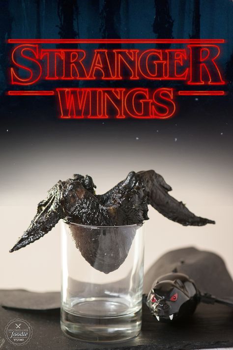 Stranger Things party ideas: Stranger Wings | Self-Proclaimed Foodie Stranger Things Party Ideas, Stranger Things Party, Stranger Things Halloween Party, Asian Marinade, Barb Stranger Things, Halloween Food Appetizers, Perfect Halloween Party, Black Food Coloring, Stranger Things Halloween