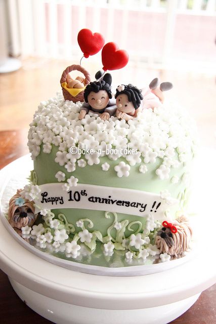 10th Wedding Anniversary Cake by Bake-a-boo Cakes NZ, via Flickr Bridal Cakes, Anniversary Cake Designs, Dessert Design, Happy Anniversary Cakes, 10th Wedding Anniversary Gift, Wedding Anniversary Cakes, Wedding Anniversary Cake, 10th Wedding Anniversary, Valentine Cake