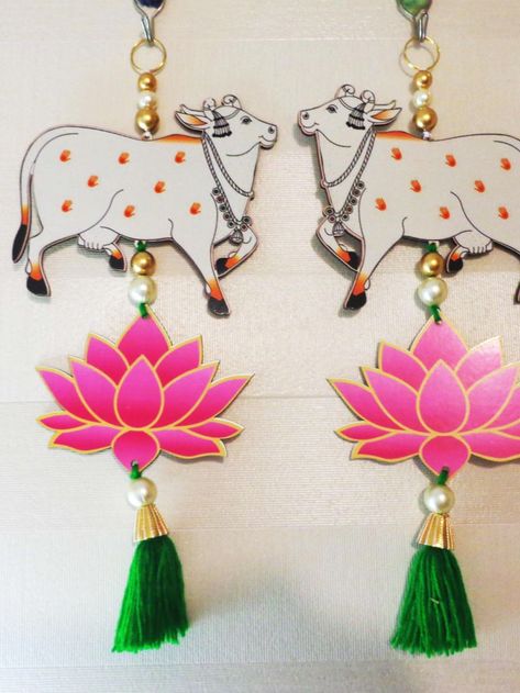 Pichwai here is referring to " Hanging ".This is not a painting but MDF cutouts Pichwai Lotus, Lotus Wall Hanging, Lotus Hanging, Temple Entrance, Leaf Decor Wedding, African Inspired Jewelry, Acrylic Rangoli, College Walls, Line Nail Art