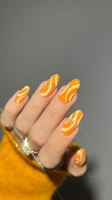 Orange Nails Sparkle, 70s Nail Designs, 70s Nails Retro, Orange Glitter Nails, Orange Nails Design, Red Orange Nails, Sun Nails, Nail Extensions Acrylic, Pride Nails