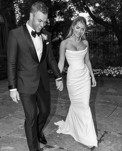 Civil Wedding Photos, Taylor Hall, Classy Wedding Dress, European Wedding, Melbourne Wedding, Wedding Dress Pictures, Dream Wedding Ideas Dresses, Boston Sports, Cute Wedding Ideas