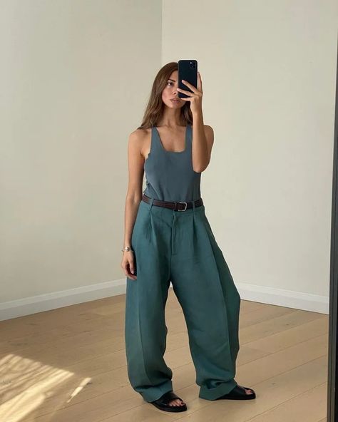 The 21 Best Wide-Leg Linen Trousers For Women In Summer 2024, According to a Fashion Editor | Who What Wear UK Linen Trouser Outfit, Linen Trousers Outfit, White Linen Trousers, Wide Leg Linen Trousers, Trousers Outfit, Elegant Tops, Cream Trousers, Capsule Wardrobe Essentials, Trouser Outfit