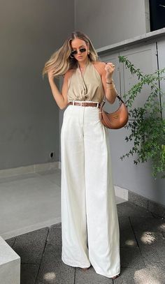 Chic Business Attire, Smart Casual Work, Work Outfits Women Office, Look Boho Chic, Work Outfit Ideas, Smart Casual Work Outfit, Work Outfits Women Summer, Professional Outfits Women, Casual Outfit Inspiration