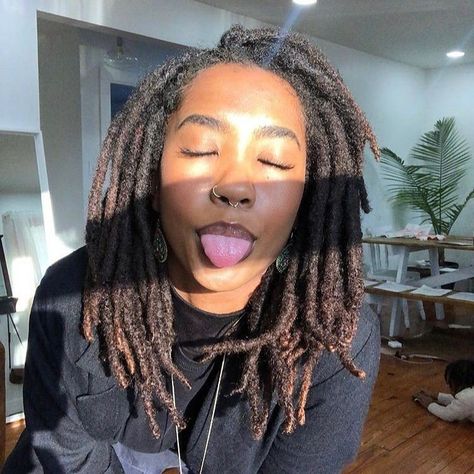 LOCS HACKS TO MAKE YOUR RETWIST LAST LONGER How To Start Dreadlocks, Suits Art, Loc Appreciation, Loc Goals, Jah Rastafari, Loc Inspiration, Female Energy, Beautiful Locs, Beautiful Dreadlocks