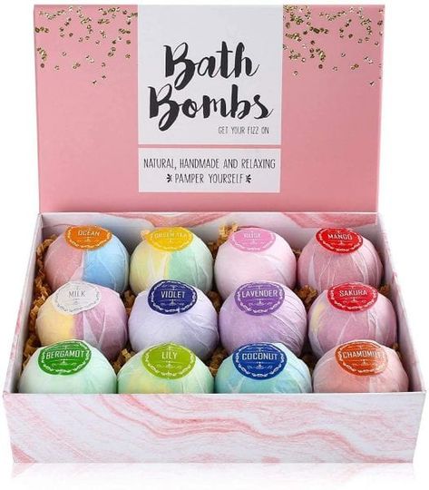 Bubble Bath Bomb, Handmade Soap Recipes, Bath Bomb Recipes, Gift Sets For Her, Homemade Bath Products, Relaxing Bath, Moisturizer For Dry Skin, Beauty Packaging, Bath Bomb