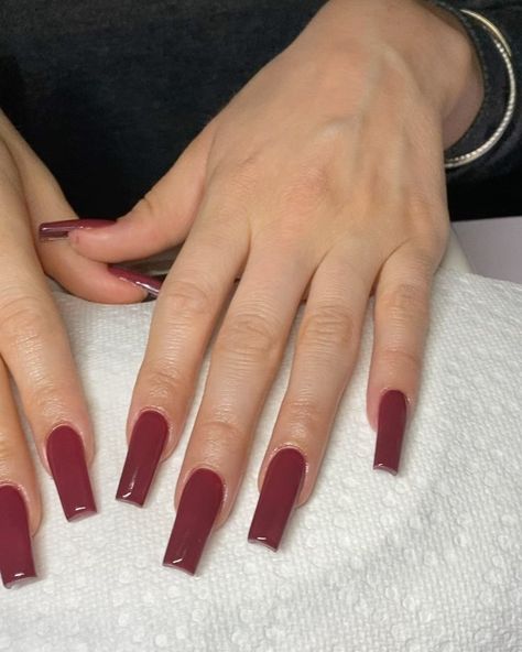 Burgundy Acrylic Nails, Square Gel Nails, Nails May, Long Red Nails, Henna Nails, Tapered Square Nails, May Nails, Cute Acrylic Nail Designs, How To Grow Nails