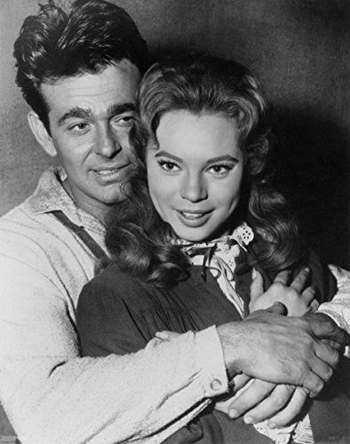 Juliet Prowse and Stuart Whitman in The Fiercest Heart (1961) Juliet Prowse, Actresses Hollywood, Classic Movie Stars, Silent Film, Aesthetic Beauty, Classic Films, Movie Stills, Looking Good, Golden Age