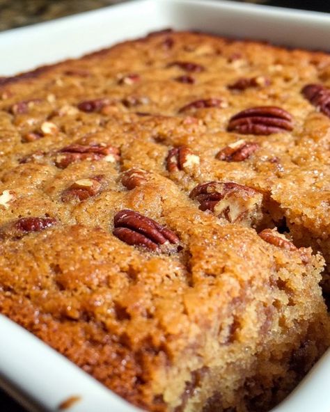 Alabama Pecan Bread, Delicious Discoveries, Pecan Bread Recipe, Holiday Dessert Ideas, Cajun Recipes Authentic, Holiday Deserts, Pecan Bread, Amish Living, Recipe For Fall