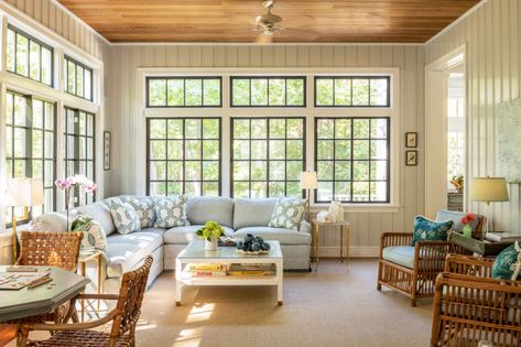 Prout's Neck - Beach Style - Sunroom - Portland Maine - by Leandra Fremont-Smith Interiors | Houzz Sunroom Windows, Small Sunroom, 4 Season Room, Sunroom Furniture, Three Season Room, Wooden Closet, Sunroom Decorating, Lake Houses, Sunroom Designs