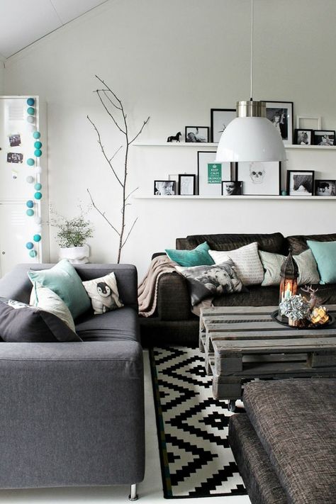 Teal Living Room, Black And White Living Room Decor, Living Room Turquoise, Diy Home Decor For Apartments, Teal Living Rooms, White Living Room Decor, Furnitur Ruang Keluarga, Grey Couch Living Room, Black And White Living Room