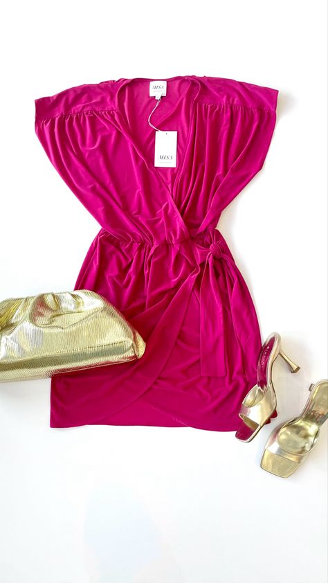 Pink dress, heels, clutch, dress, pink outfit, wedding outfit, banquet outfit, outfit inspo, pink and gold Pink Dress Heels, Dress Pink Outfit, Banquet Outfit, Pink Dress Outfit, Outfit Inspo Pink, Pink Dress Outfits, Outfit Wedding, Dress Heels, Gold Shoes