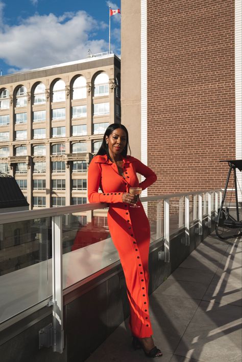 This Fumi the Label scarlet maxi dress is a stunner. Pair it with black accessories for maximum fabulousness #reddress #maxidressoutfit #fumithelabel #blackdesigner #styleideas #luxurygoals #luxestyle #dominiquebaker Red Maxi Dress, Maxi Dress Outfit, Red Maxi, Red Dress Maxi, Black Accessories, Summer Heat, How To Style, Aesthetic Outfits, Black Design