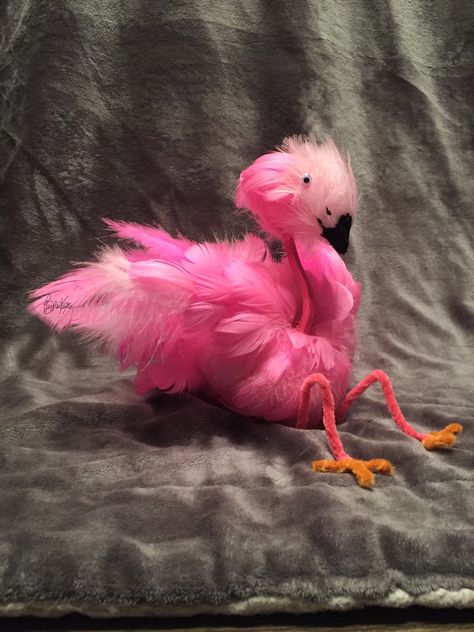 Flamingo Pumpkin Decorating, Flamingo Pumpkin, Candyland Tree, Pumkin Carving, Pumpkin Decorating Contest, Pumpkin Contest, Halloween Craft Projects, Flamingo Birthday Party, Pumpkin Designs