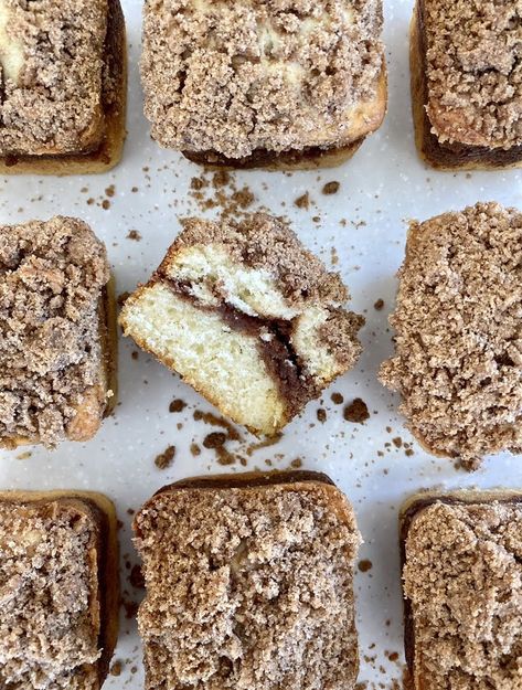 Coffee Cake Loaf, Easy Dessert Bars, Crumb Coffee Cakes, Cinnamon Coffee Cake, Cinnamon Streusel, Happy Sunday Friends, Sunday Friends, Dessert Bar Recipe, Mini Loaf