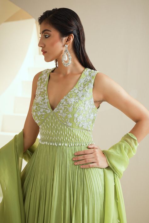 Buy Green Anarkali Chiffon With Satin Lining Hand Embroidered Dupatta For Women by Seema Thukral Online at Aza Fashions. Seema Thukral, Simple Kurta, Anarkali With Dupatta, Green Anarkali, Embroidered Anarkali, Royalty Aesthetic, Indian Gowns Dresses, Indian Gowns, Green Hand