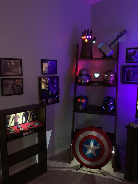 Reddit · u/weshardeniv Marvel Room Ideas, Marvel Room Decor, Marvel Decor, Marvel Bedroom, Avengers Room, Marvel Room, Geek Room, Nerd Room, Video Game Room Design