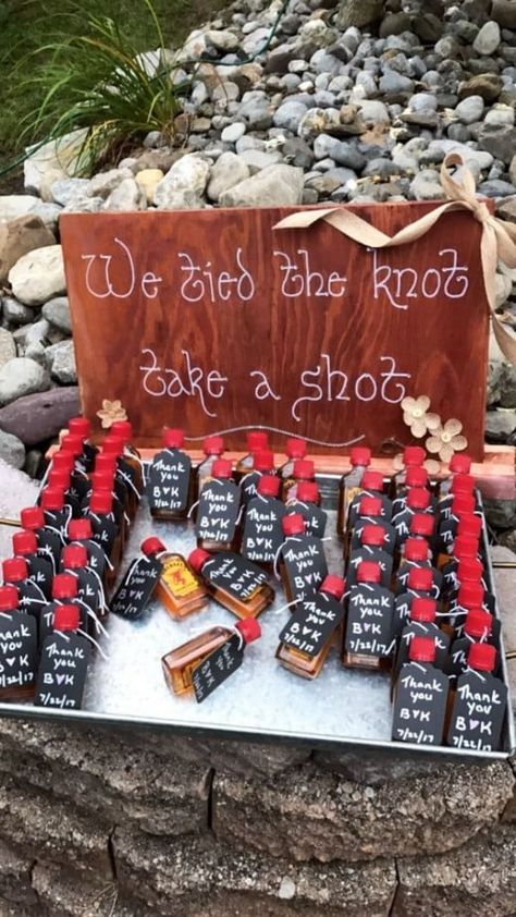 60+ Creative Wedding Favors Your Guests Will Love | HubPages Outdoor Wedding Ideas, Wedding Ceremony Ideas, Country Theme Wedding, Mom Wedding, Future Wedding Plans, Cute Wedding Ideas, Western Wedding, Sunflower Wedding, Wedding Goals