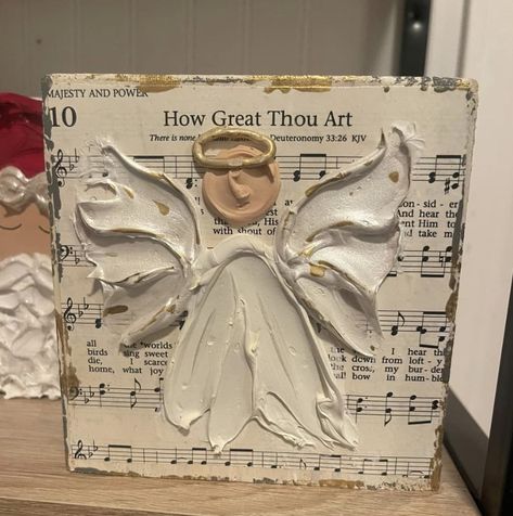 Drywall Art Christmas, Diy Angel Painting, Textured Acrylic Painting Tutorials, Simple Angel Painting, Textured Angel Painting Diy, Compound Painting, Caulk Art, Hymnal Crafts, Spackle Art