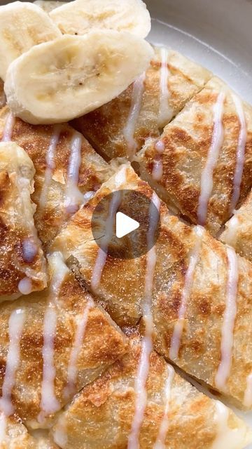 taste.com.au on Instagram: "Fill store-bought roti with banana, drizzle with condensed milk, top with sugar and have this sweet snack ready in less than 10 minutes! Click the link in our Instagram bio for the full recipe or Google “Taste banana roti with condensed milk”. 

Recipe by @jade.dunn 

#roti #easydessert #dessert #condensedmilk #bananaroti" Banana Roti, Condensed Milk Recipe, Instagram Bio, Food Presentation, Condensed Milk, Sweet Snacks, Easy Desserts, Click The Link, Jade