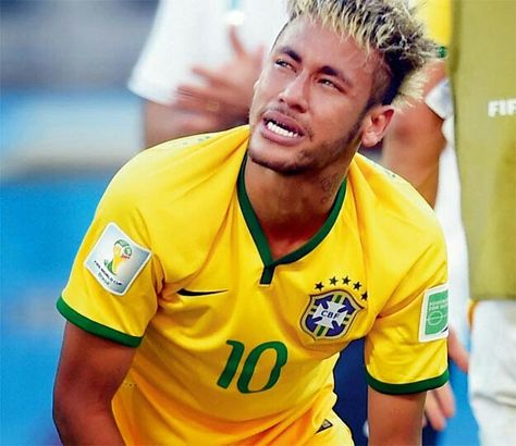 PLEASE.. Don't make my ANGEL crying Neymar Crying, Angel Crying, Messi Mbappe, Romeo Santos, Anime Dragon Ball Super, Neymar Jr, Anime Dragon Ball, Dragon Ball Super, Neymar