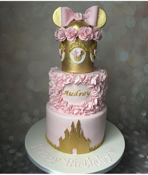 Minnie Mouse cake 3 Tier Minnie Mouse Cake, Mermaid Baby Shower Cake, Minnie Mouse Birthday Party Decorations, Twodles Birthday, Minnie Mouse First Birthday, Minnie Mouse Birthday Decorations, Minnie Mouse Birthday Cakes, Mickey Cakes, Minnie Mouse 1st Birthday