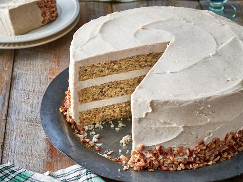 Butter Pecan Layer Cake with Browned Butter Frosting Recipe Pecan Layer Cake, Brown Butter Frosting Recipe, Pecan Pie Cake, Brown Butter Frosting, Pecan Desserts, Butter Pecan Cake, Layered Desserts, Pecan Cake, Browned Butter