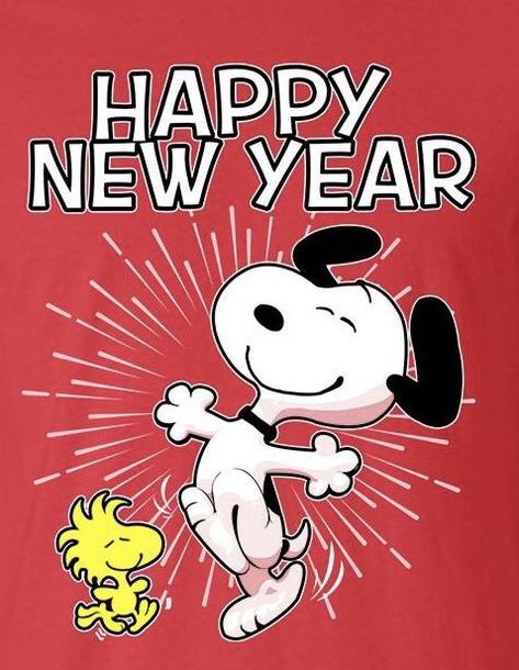 Happy New Year from Snoopy and Woodstock! #Snoopy #Woodstock #HappyNewYear New Year Snoopy, Snoopy Happy New Year, Gifs Snoopy, Snoopy New Year, Snoopy Museum, New Year Cartoon, Snoopy Cartoon, Snoopy Funny, Snoopy Images