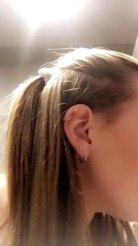 Double Cartilage Piercing Hoop And Stud, Double Lobe And Cartilage Piercing, Double Lobe And Helix Piercing, Faith Piercing, Double Lobe Piercing Ideas, Double Lobe Piercing, Cartilage Piercing Hoop, Ear Ideas, Double Cartilage