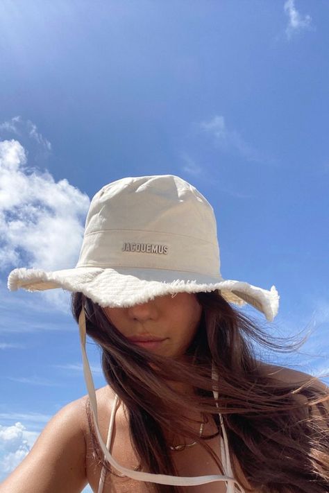 Beach Travel Water Ocean Dreamy Vibe Aesthetic Summer style fashion jacquemus Beach Hats Outfit, Jacquemus Hat, Miumiu Sunglasses, Summer Style Beach, Dior Bracelet, Bob Chapeau, European Summer Aesthetic, Ysl Sunglasses, Sunglasses Dior