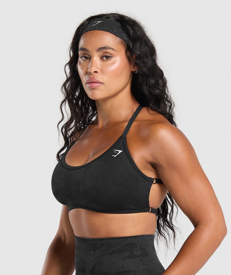 #gymshark #workoutstyle #workoutoutfit #fitness
#activewear #gymstyle #gymoutfit #fitness #fitnessmodel #gymfashion #gymfit #gymgirl #summer #summeroutfit #ss24 #womenswear #athleisure #workoutclothes #seamless #shorts #camo Back Workouts, Fran Fine, Working Out Outfits, Fitness Apparel, Gym Style, Back Exercises, Gym Fit, Black Camo, Black Sports Bra