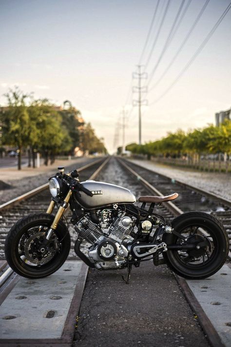 Virago Cafe Racer, Estilo Cafe Racer, Custom Scrambler, Sepeda Retro, Yamaha Cafe Racer, Cafe Racer Moto, Yamaha Virago, Мотоциклы Cafe Racers, Cafe Racer Style