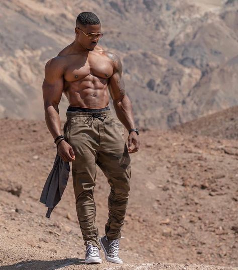 Simeon Panda, Gym Guys, Long Way Home, My Fitness Pal, Boy Boy, Golds Gym, Love Fitness, Fitness Blogger, Insta Fits